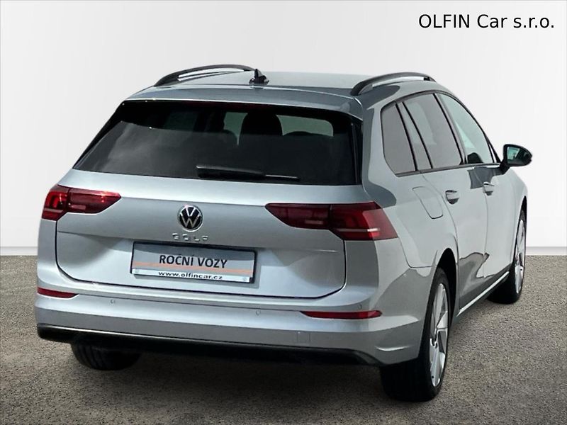 Volkswagen Golf Variant 1,5 TSi 85kW LIFE  8 REZERVACE - fotka 2 z 27