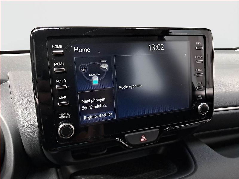 Toyota Yaris (2021) 1.5 VVT-i Hybrid, Automat - fotka 19 z 20