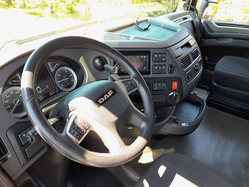 DAF XF 480 FT SSC LowDeck - fotka 14 z 37