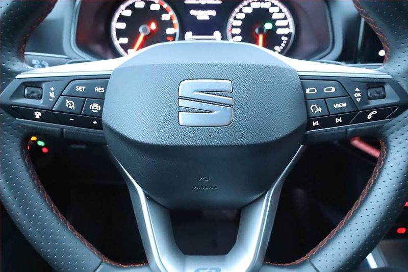 Seat Arona (2021) FR 1.5 TSI, Automat - fotka 23 z 25