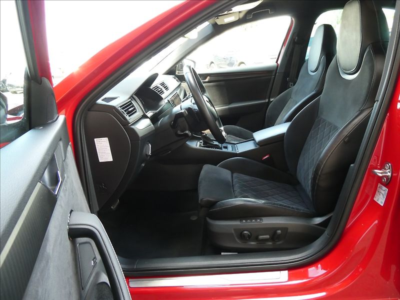 Škoda Superb 2,0 TSi SPORTLINE,1maj.,webast - fotka 21 z 50