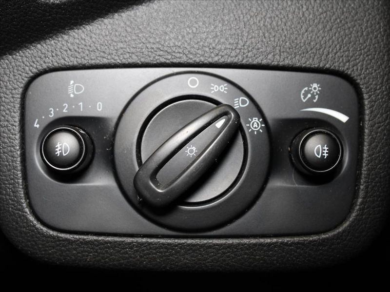 Ford Kuga 1,5 TDCi 88kW Titan.X ACC ČR - fotka 17 z 23