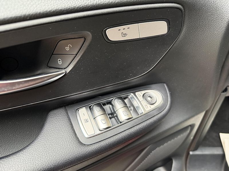 Mercedes-Benz Třídy V V 300 d L Auto - fotka 10 z 13