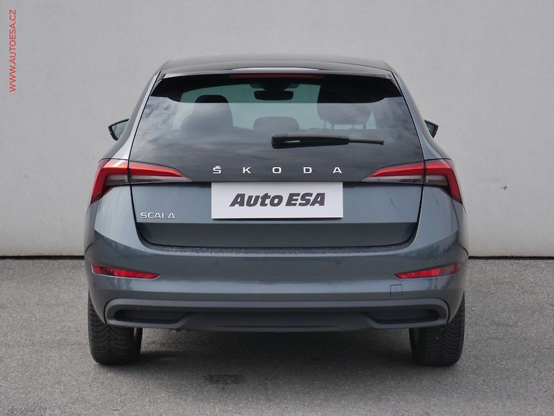 Škoda Scala (2021) 1.5 TSI, ČR, Style, DSG - fotka 5 z 19