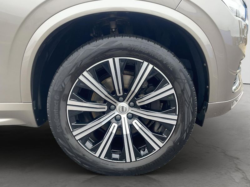 Volvo XC90 (2021) B5, 4X4, VZDUCH, ADAPT.SVĚTLA - fotka 19 z 22