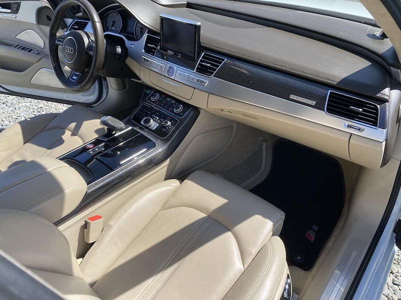 Audi A8 S8 4.0i V8 520PS CZ DPH EXTRA! - fotka 141 z 176