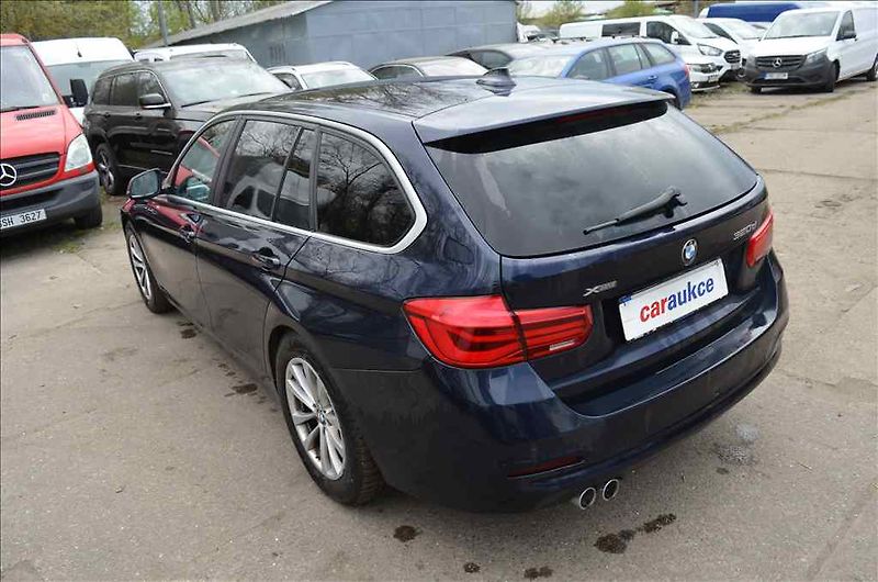 BMW Řada 3 (2016) 320D XDRIVE TOURING AT - fotka 6 z 25