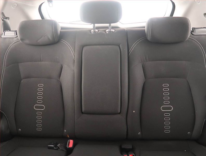 Kia Sportage (2016) 2.0 CRDi, 4X4, Tempomat - fotka 10 z 15