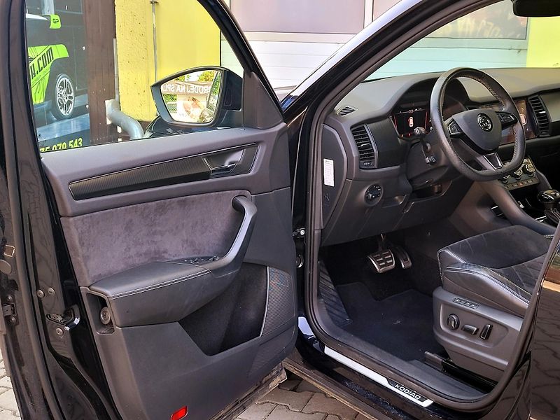 Škoda Kodiaq CZ,1maj,4x4, Sport-Line 140kW - fotka 34 z 53