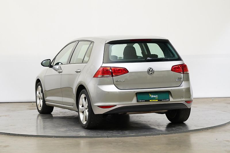 Volkswagen Golf - fotka 7 z 21