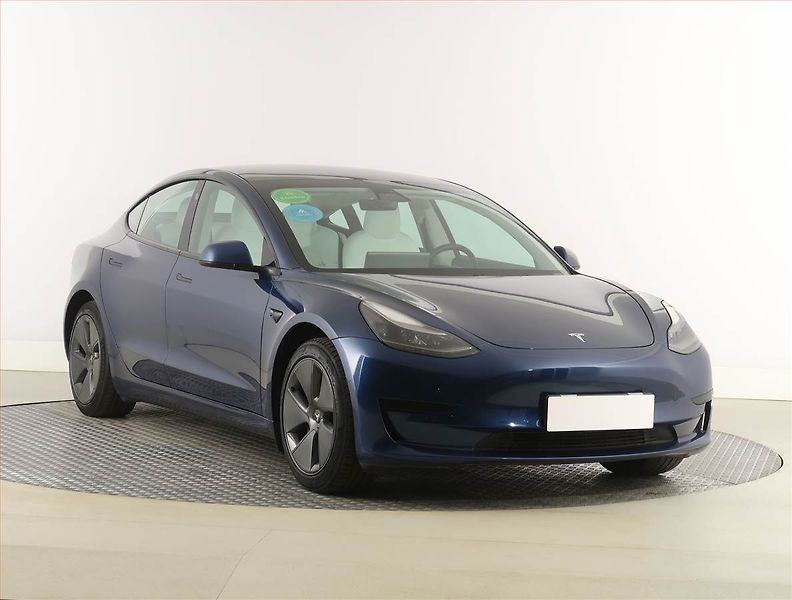 Tesla Model 3 (2021) Std Range Plus 55kWh, SoH 85% - fotografie inzerátu