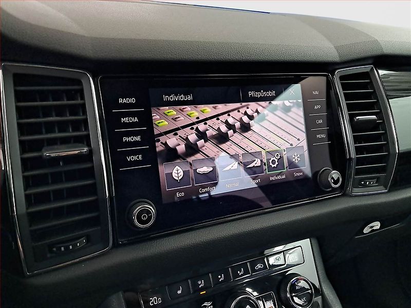 Škoda Kodiaq (2018) 2.0 TDI 4x4, 4X4, Automat - fotka 19 z 22