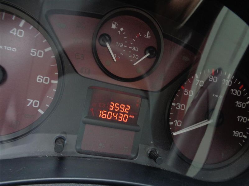 Citroën Berlingo 1,6 - fotka 15 z 16