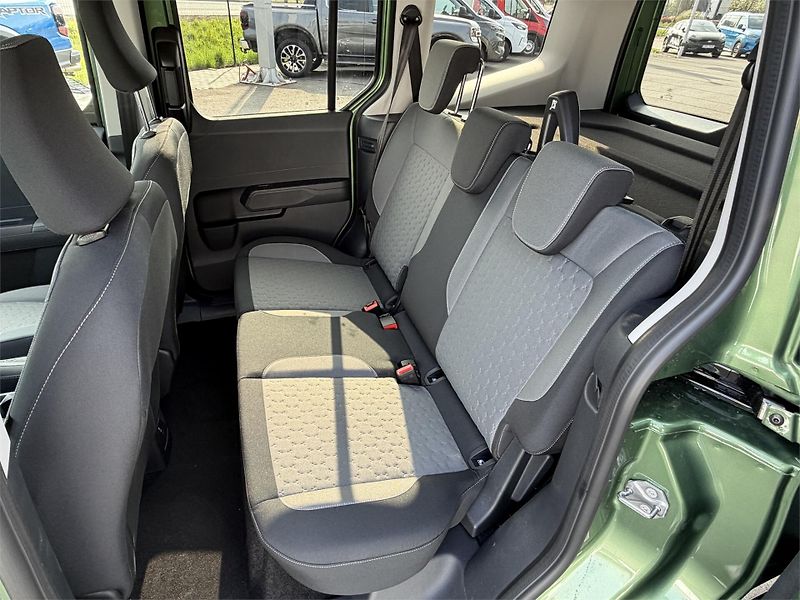 Ford Tourneo Courier (2026) Titanium, Tourneo, 43 kWh Elek - fotka 12 z 20