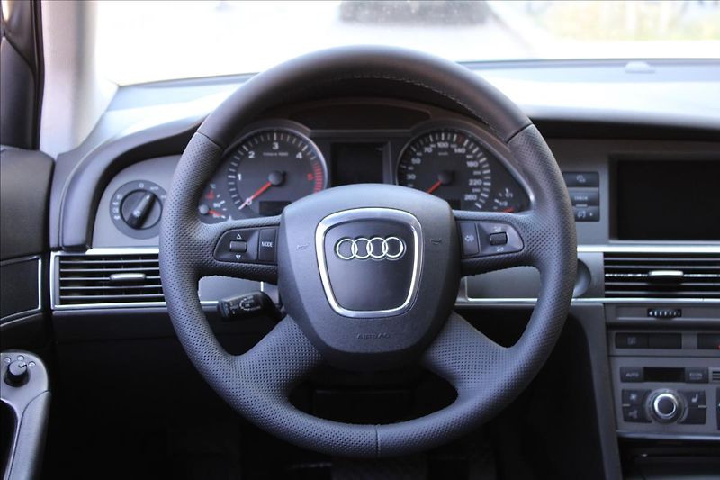 Audi A6 2.7 TDI V6 Avant / 132 kW / Qu - fotka 16 z 36
