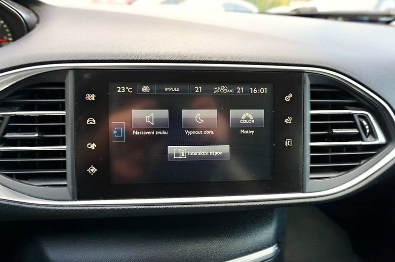 Peugeot 308 (2016) 308 ACTIVE 1,2 PT 81 kW - fotka 40 z 46