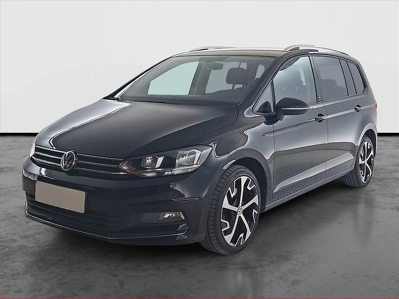 Volkswagen Touran (2017) 1.4 TSI, Navi, Tempomat - fotka 2 z 21