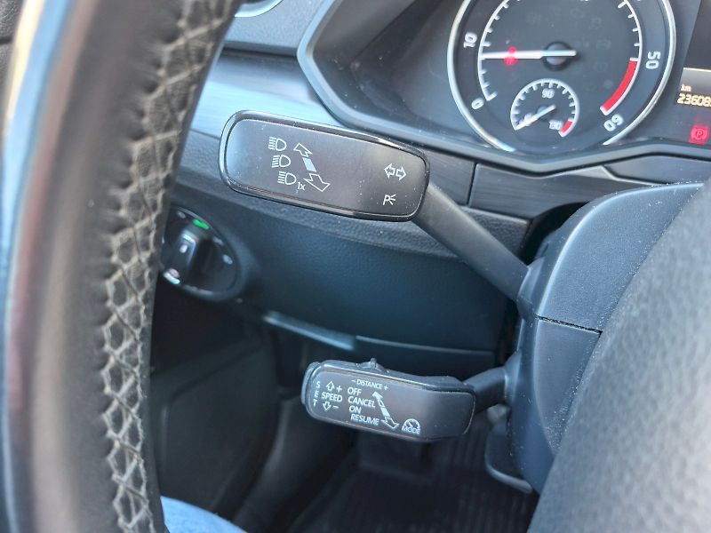 Škoda Superb (2018) Style 2.0 TDI 110kW Combi - fotka 15 z 29