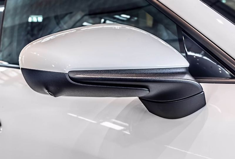 Porsche Taycan 4 SportDesign Matrix ACC 360 - fotka 10 z 22