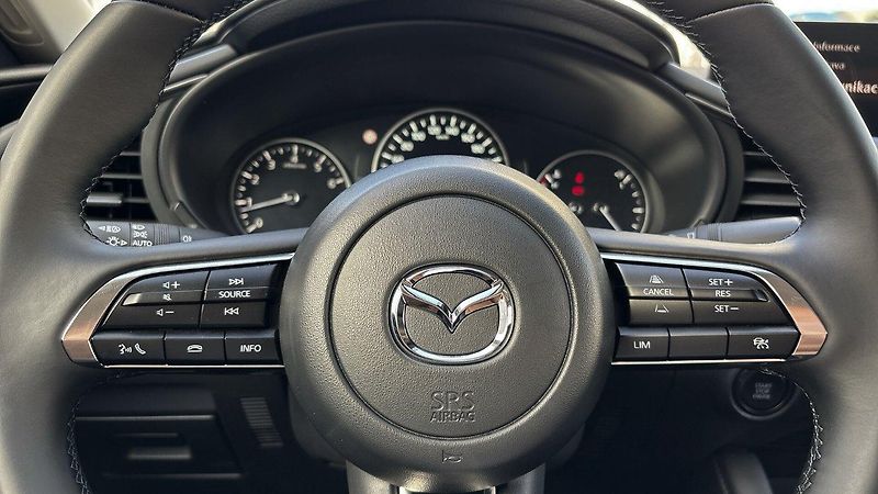 Mazda 3 (2026) 2.5 G140 Prime-line MT Sedan - fotka 6 z 10