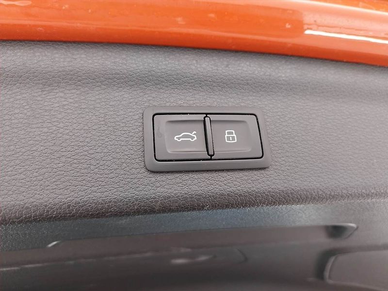 Audi Q3 (2020) basis 35 TFSI - fotka 16 z 26