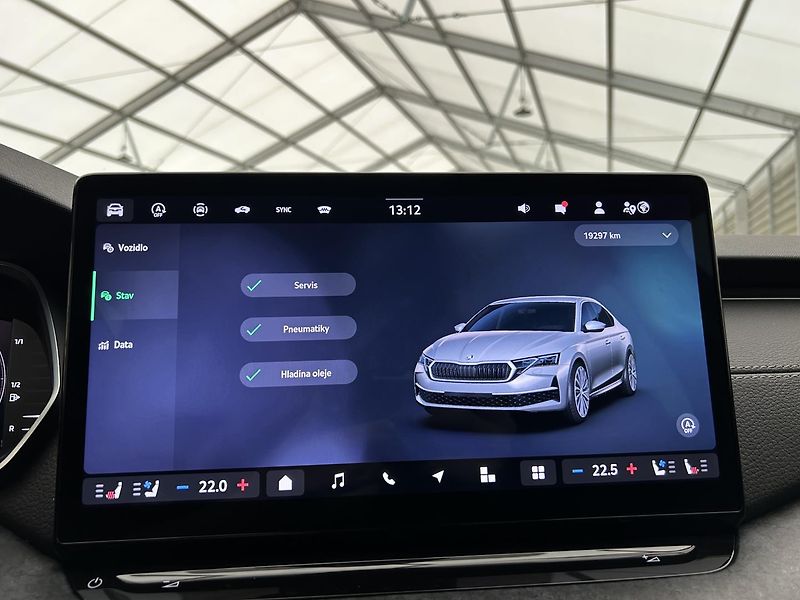 Škoda Octavia 1.5 TS EXLUSIVE SELECTION - fotka 8 z 29