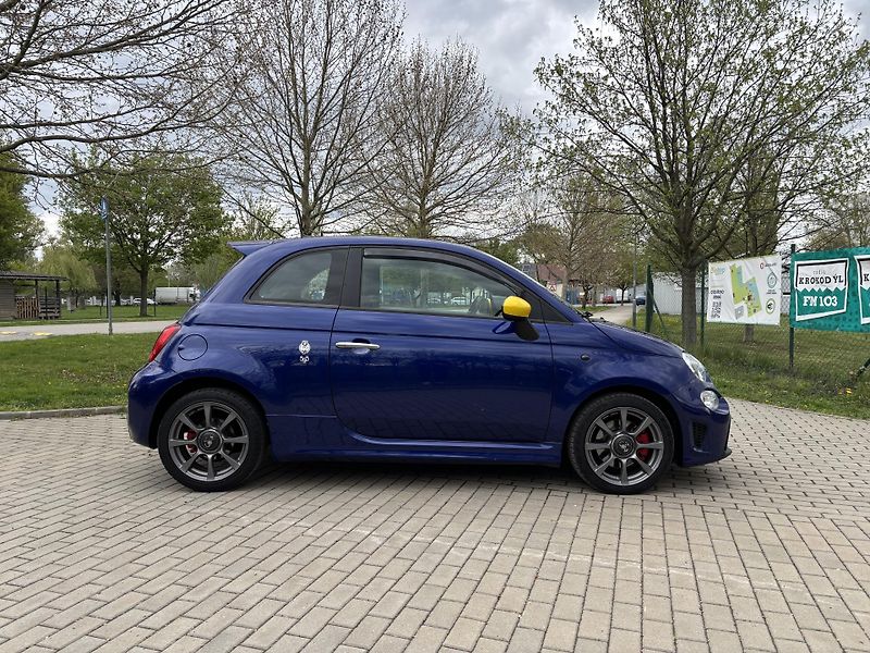 Abarth 595 1.4 595 70th Anniversary - fotka 11 z 24