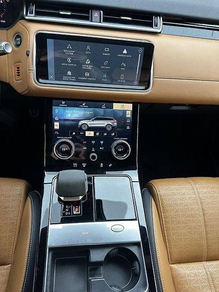 Land Rover Range Rover Velar (2022) D300 R-Dynamic - fotka 17 z 24