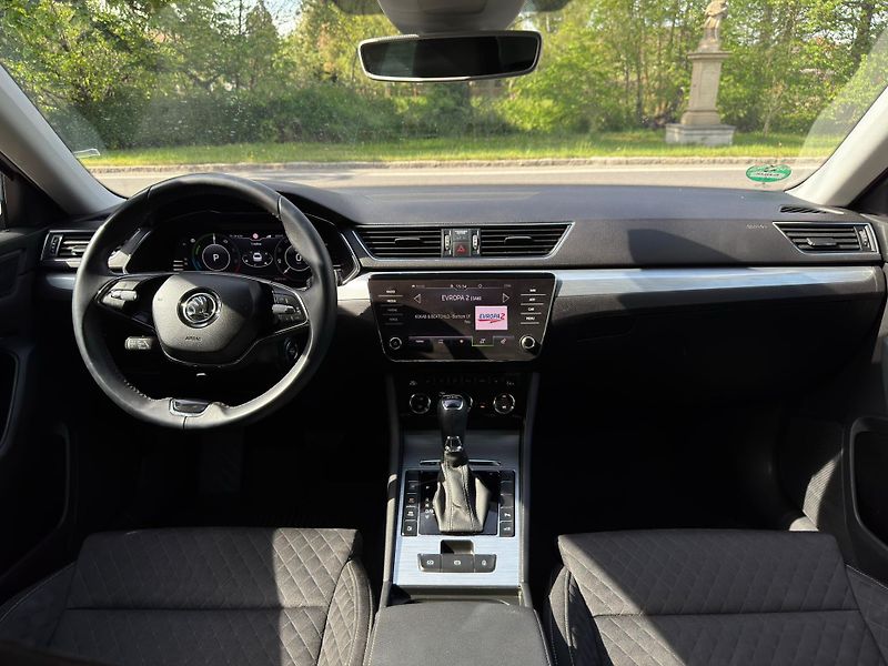 Škoda Superb (2021) 1.4 PHEV 160kW 1.MAJIT. ČR DPH - fotka 10 z 23