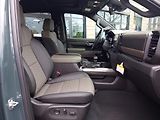 Chevrolet Silverado (2025) ZR2, Cypress, rezervováno - náhled 13
