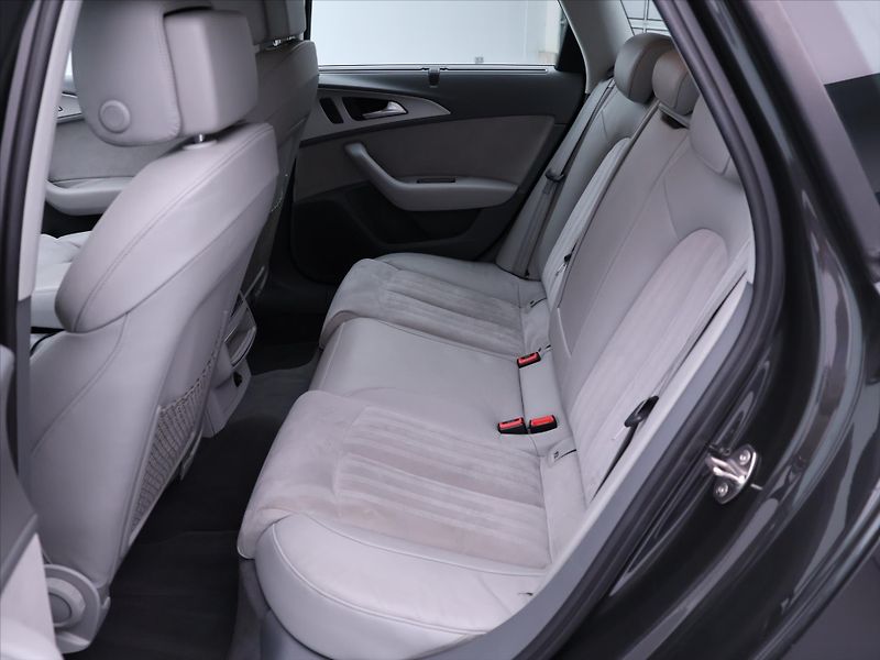 Audi A6 3,0 TDI 180kW Aut. Quattro - fotka 15 z 37