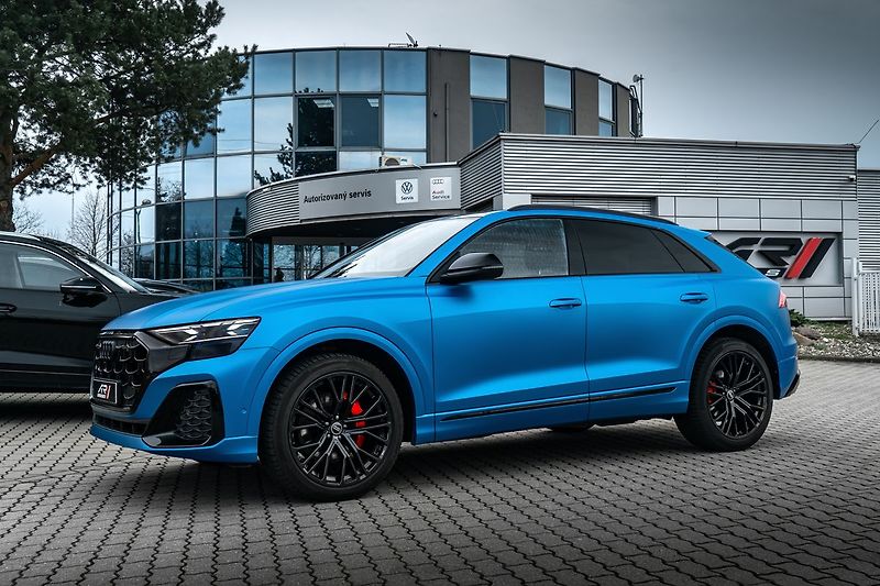 Audi Q8 50TDI Q S-line Matrix Vzduch B - fotka 27 z 27