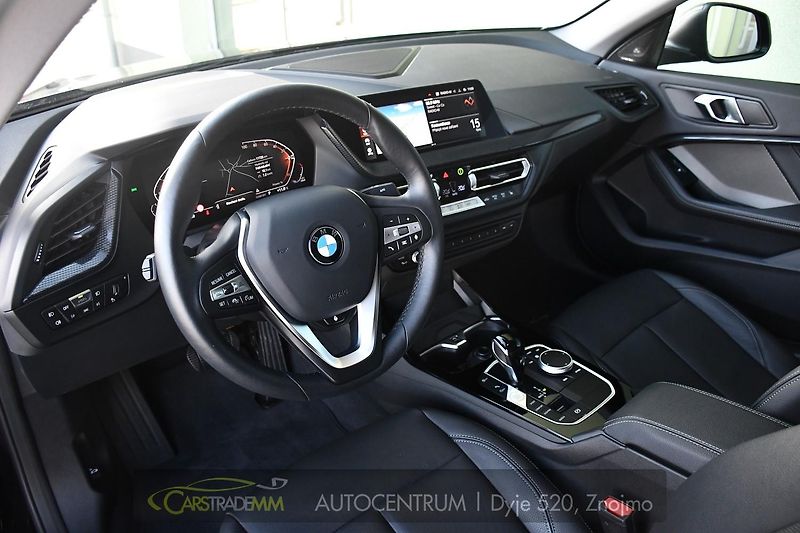 BMW Řada 2 218i ČR 1.MAJ PANO - fotka 9 z 54