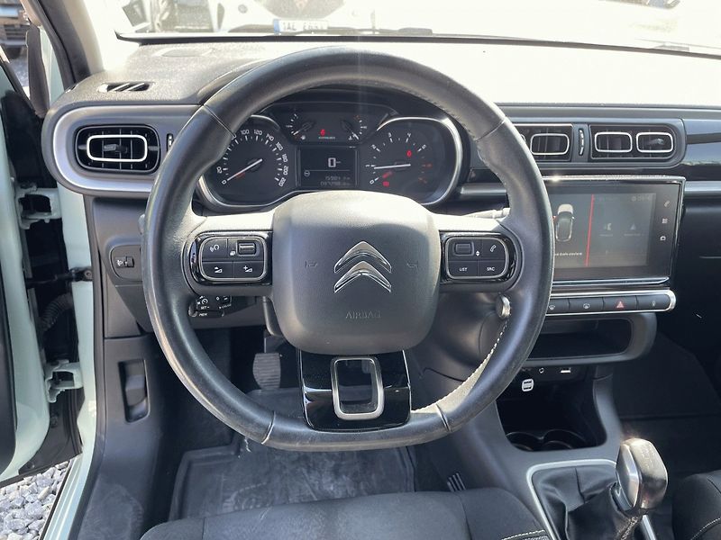 Citroën C3 (2017) 1.2 PureTech,Feel,60kW,1.Maj,Č - fotka 12 z 35