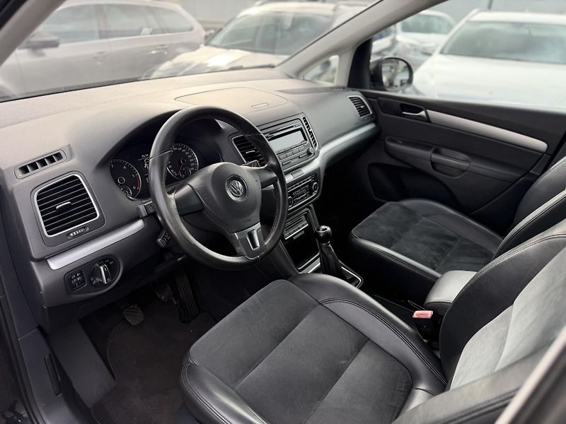 Volkswagen Sharan 2.0 TDi, 103kw, tažné  - fotka 5 z 21