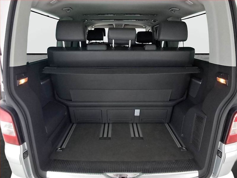 Volkswagen Multivan (2009) Highline 2.5 TDI - fotka 14 z 22