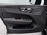 Volvo XC60 (2026) B5 AWD AUT ULTRA BLACK EDITION - náhled 7