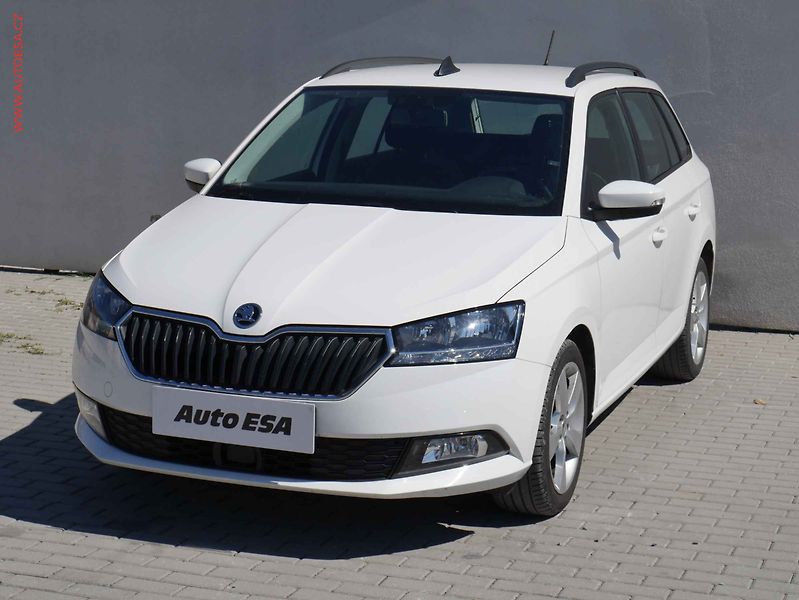 Škoda Fabia (2019) 1.0TSi, Ambition, AC, TZ - fotka 3 z 4