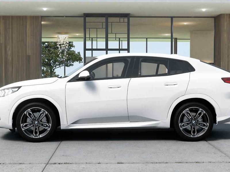 BMW X2 (2026) - fotka 2 z 5