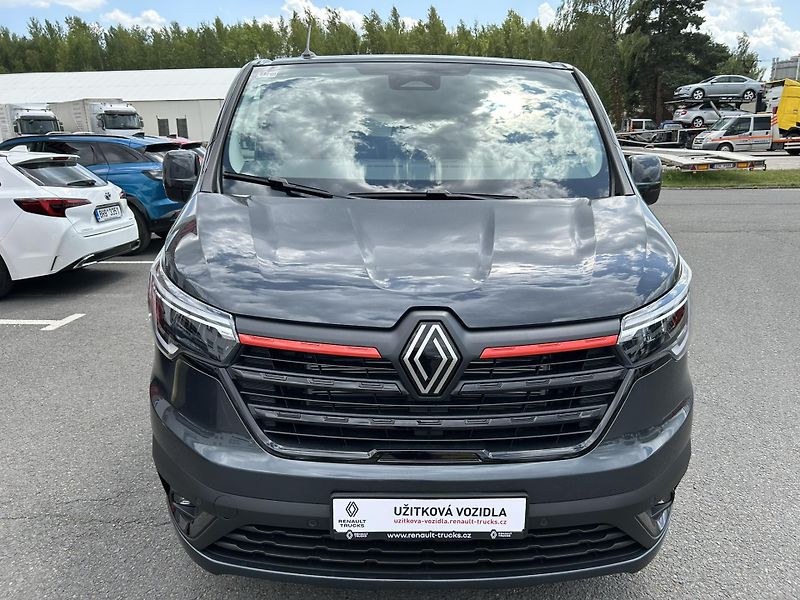 Renault Trafic (2026) CREW VAN L2H1 170k RED 5 míst - fotka 2 z 40