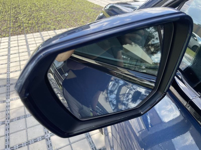 BMW Ostatní xDrive40 H&K REZERVACE - fotka 6 z 43