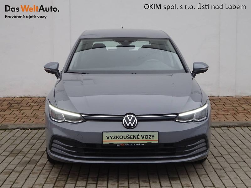 Volkswagen Golf (2021) 1,0TSi /81kW Life - fotka 4 z 29