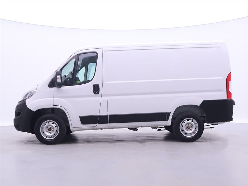 Opel Movano 2,2 CDTi  CZ Klima Tempomat DP - fotka 4 z 26