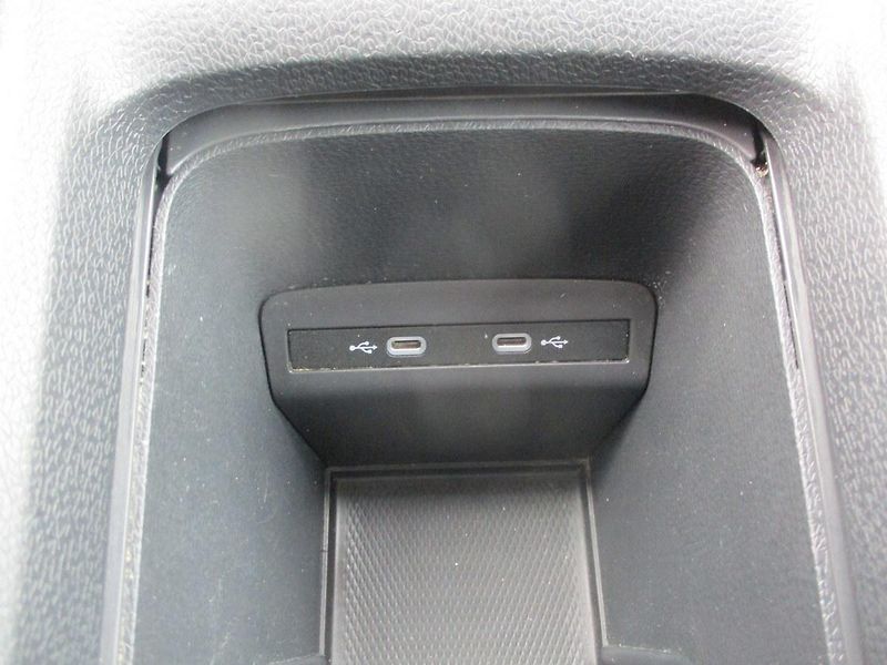 Volkswagen ID.3 MAX PRO PERFORM 150kW TEP.ČERP - fotka 44 z 49