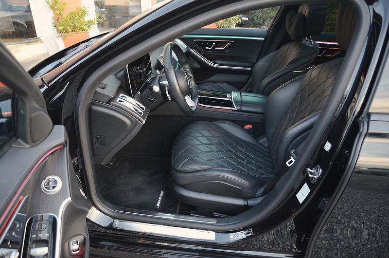 Mercedes-Benz Třídy S (2021) S 400d 4Matic AMG / ZÁRUKA - fotka 22 z 53