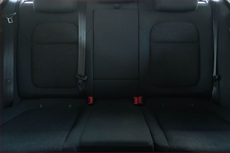 Škoda Superb (2014) 1.6 TDI, Tempomat - fotka 10 z 14