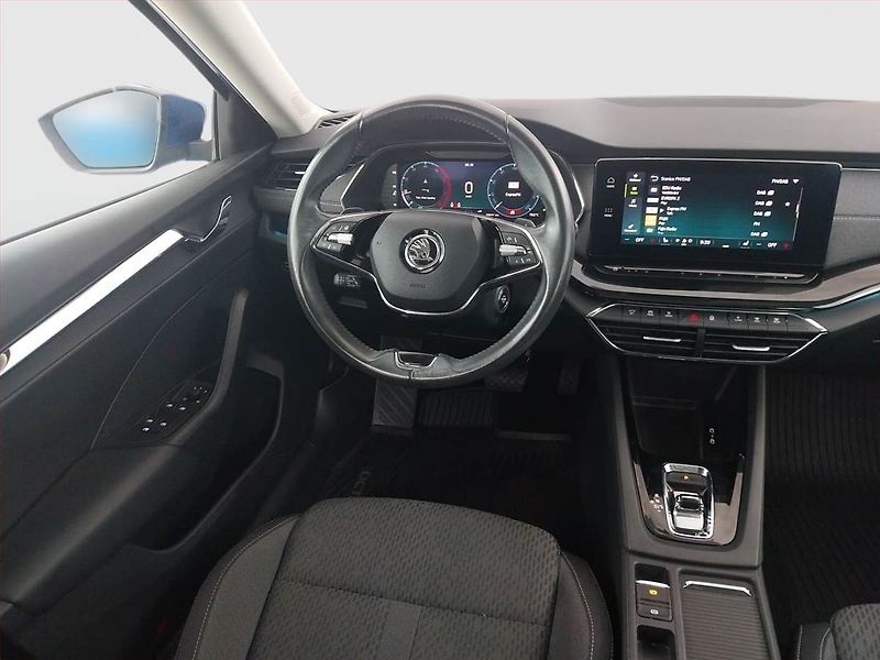 Škoda Octavia (2022) Style 2.0 TDI, Automat - fotka 7 z 21