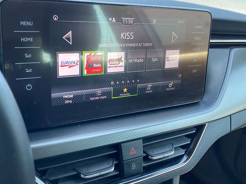 Škoda Scala (2022) 1,5 TSI Style - fotka 12 z 33