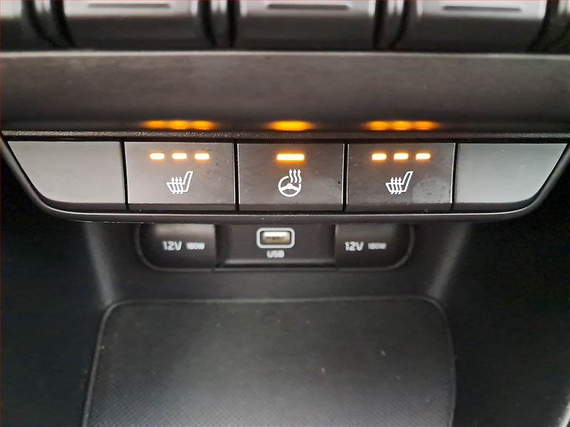 Kia Sportage (2021) 1.6 T-GDI - fotka 19 z 20
