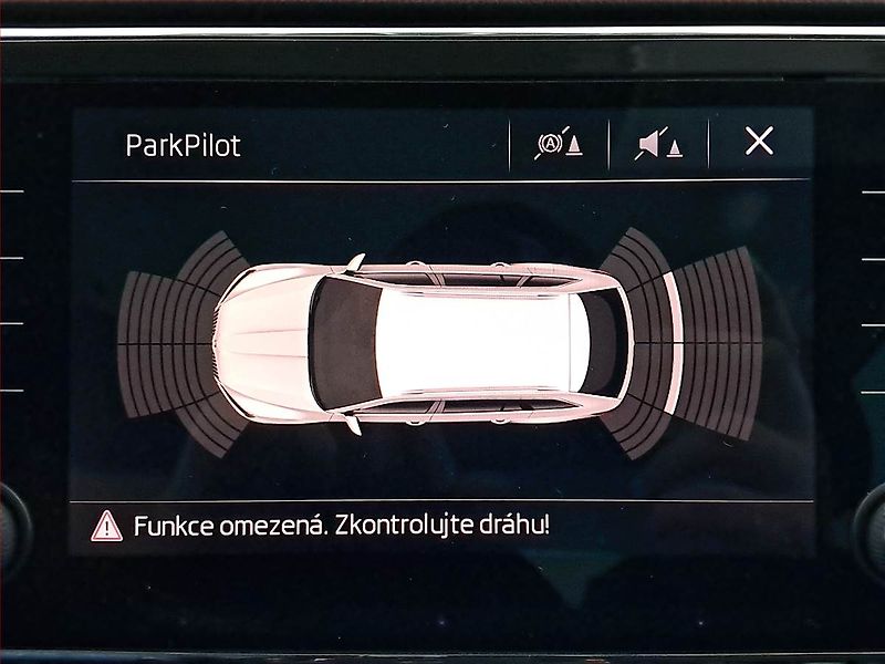 Škoda Superb (2017) 2.0 TDI, Automat, Navi - fotka 21 z 21